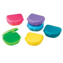 Quala Retainer Cases